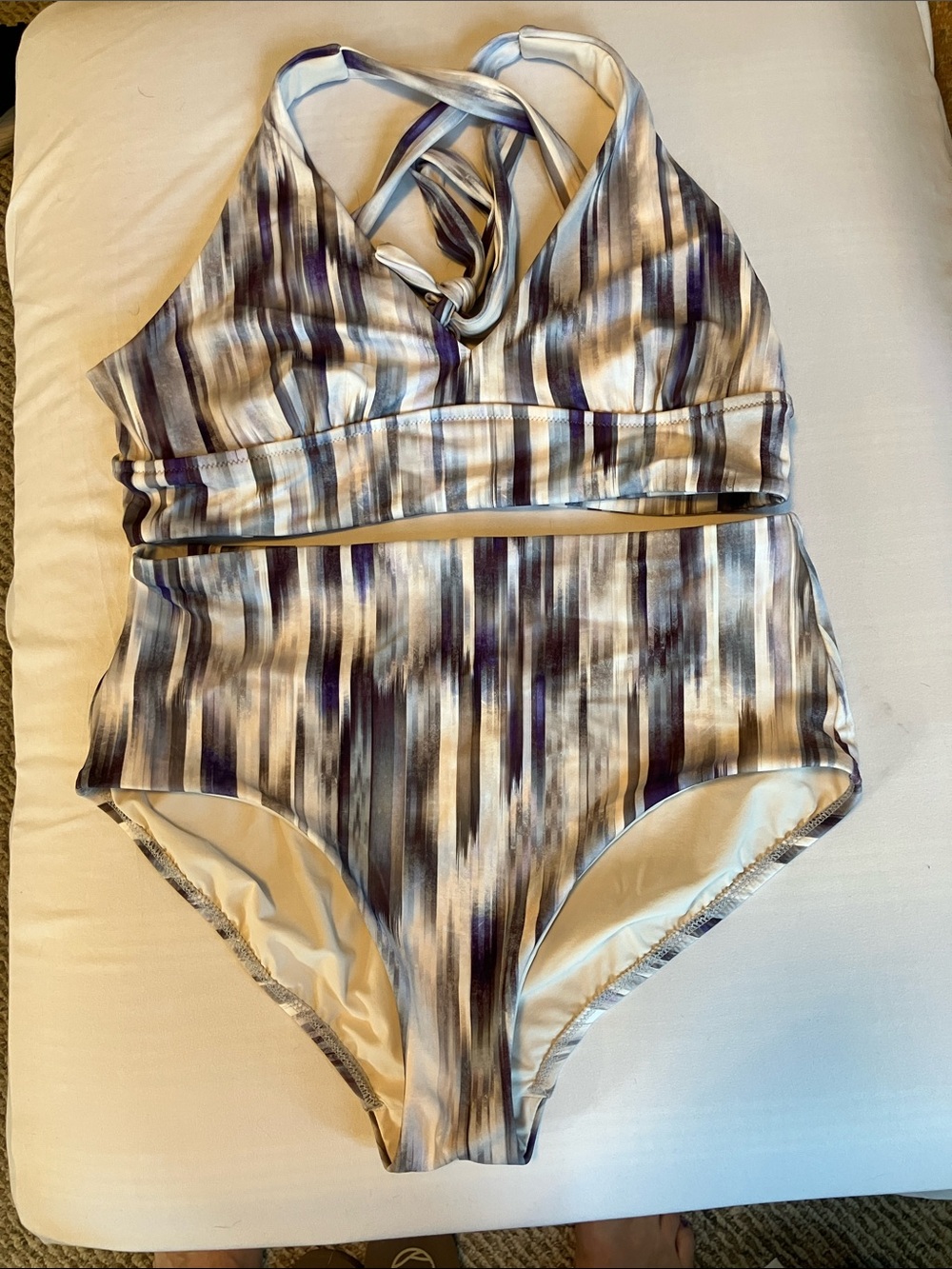 Athleta high waisted bikini size m